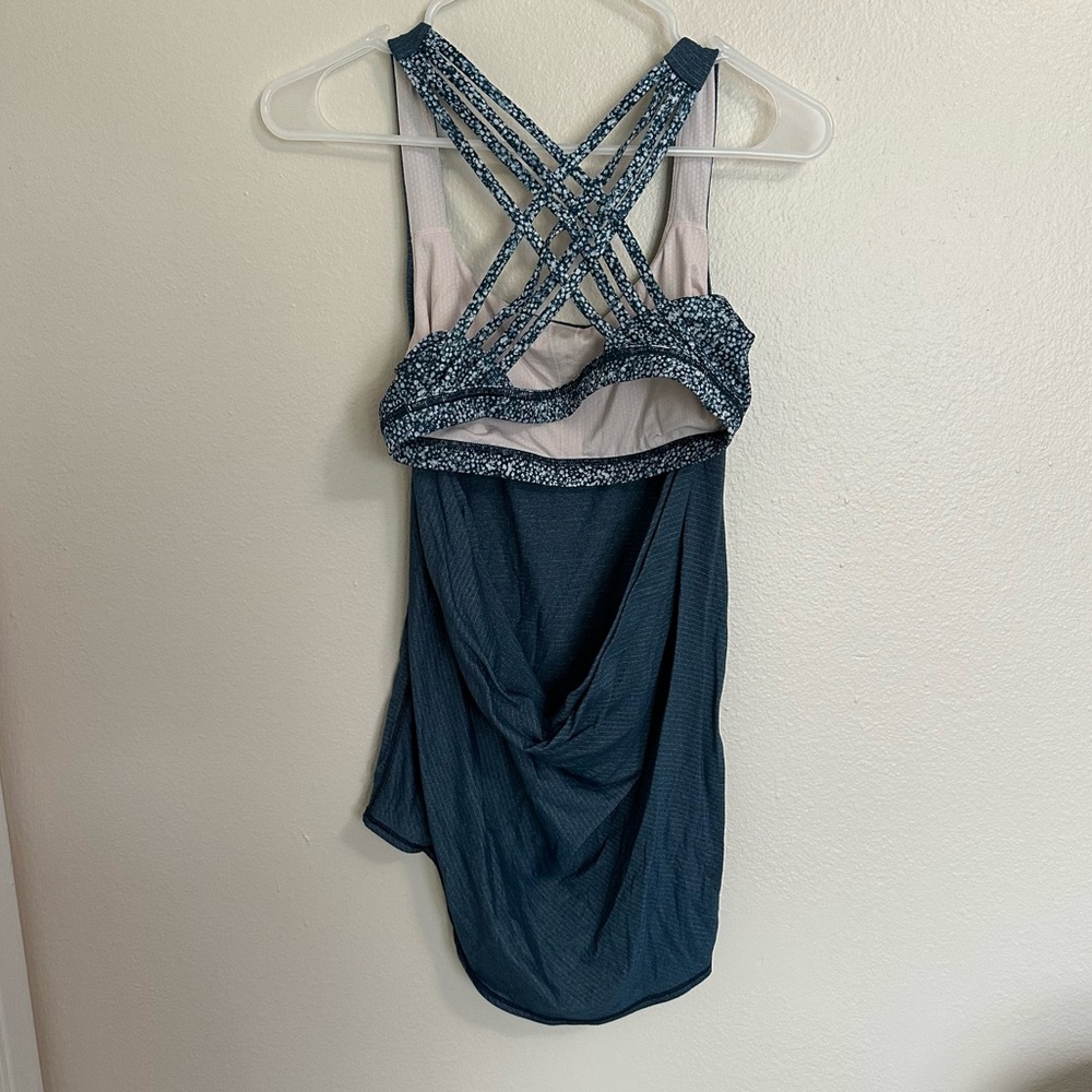 Lululemon Workout Tank! ⭐️💫✨ - Picture 2 of 3
